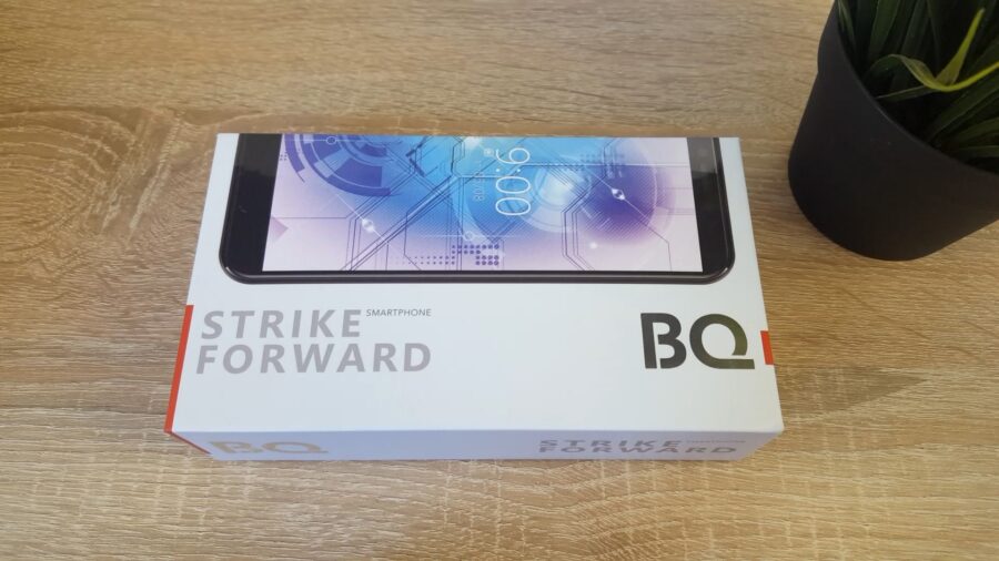 BQ Strike Forward коробка